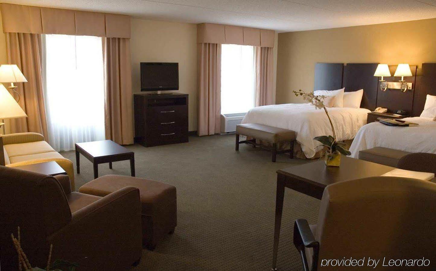 Hampton Inn & Suites Lino Lakes Экстерьер фото